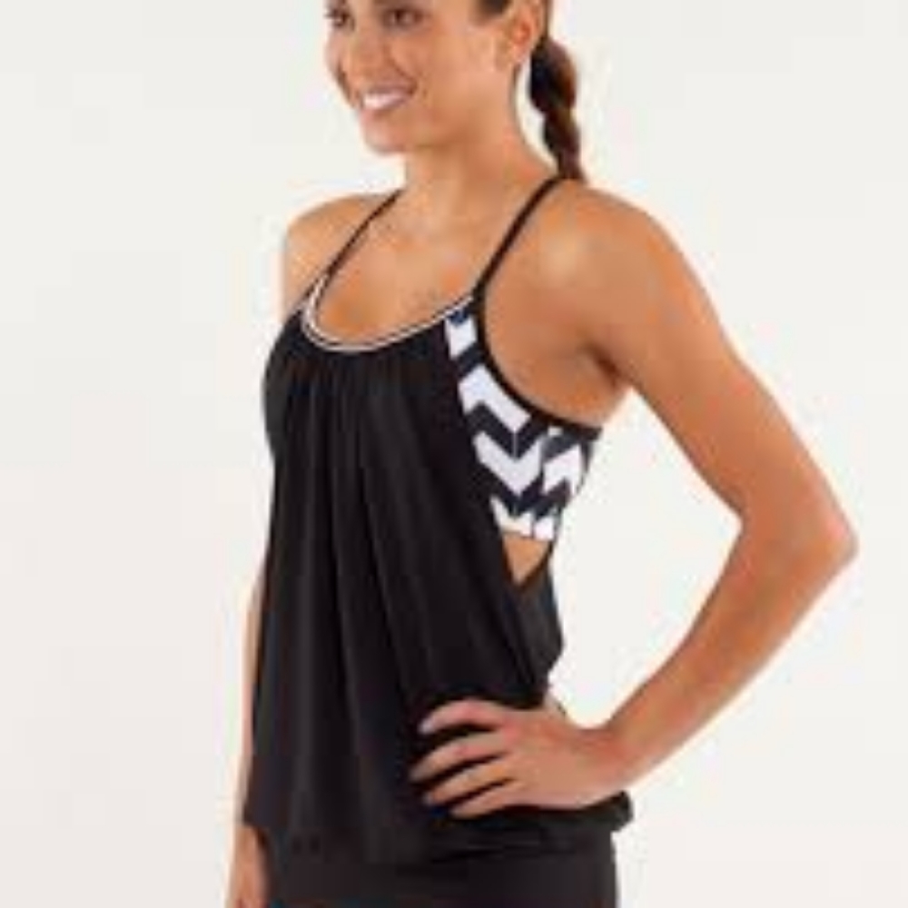 Lululemon no limits tank size 6